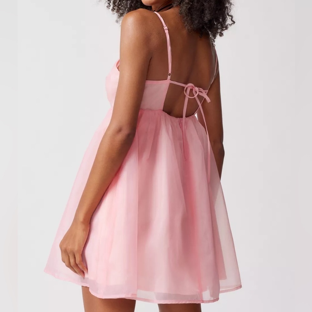 NWT Glamorous Layered Mini Dress - Picture 2 of 5